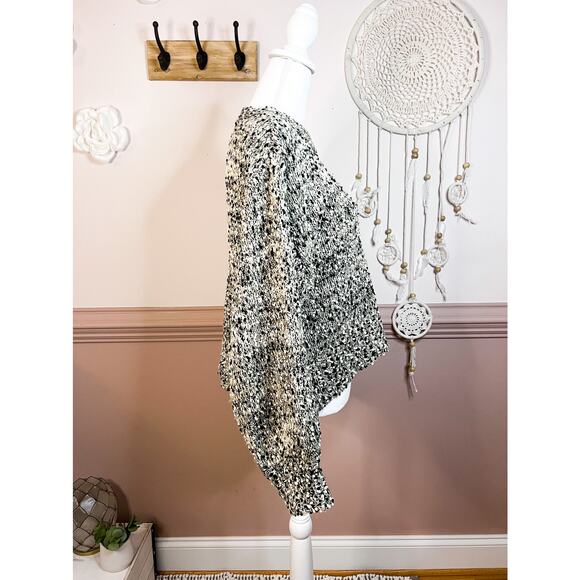 Moon River Sweater - Picture 3 of 7